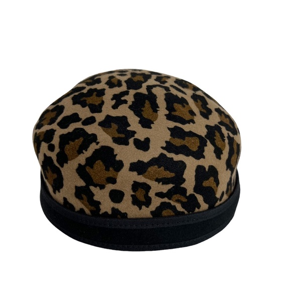VTG Wool Leopard Print Cloche Helmet Cap Hat | Women's One Size - Picture 4 of 5